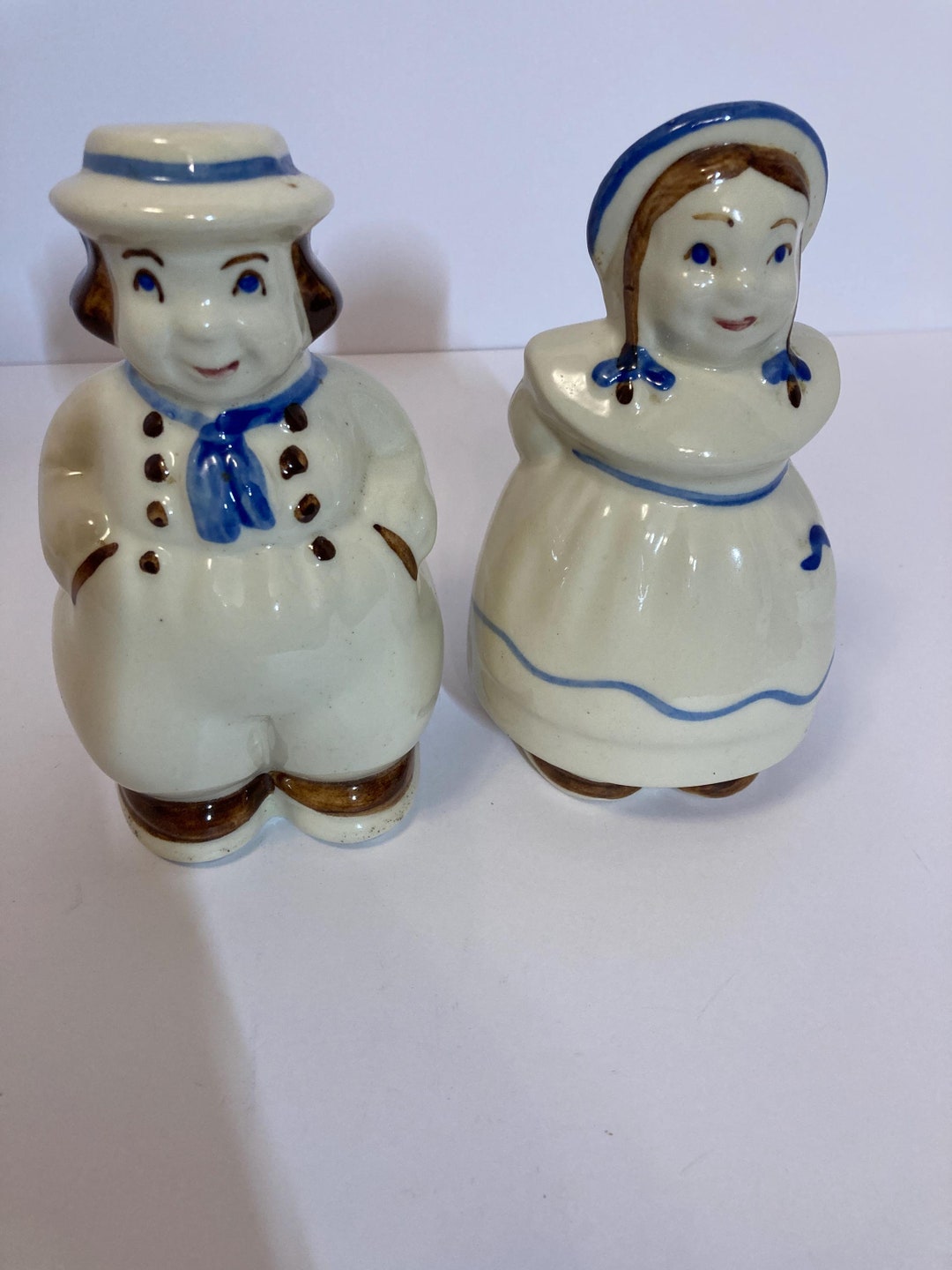 Vintage Unmarked Dutch Boy and Girl Salt and Pepper Shaker Set - Etsy