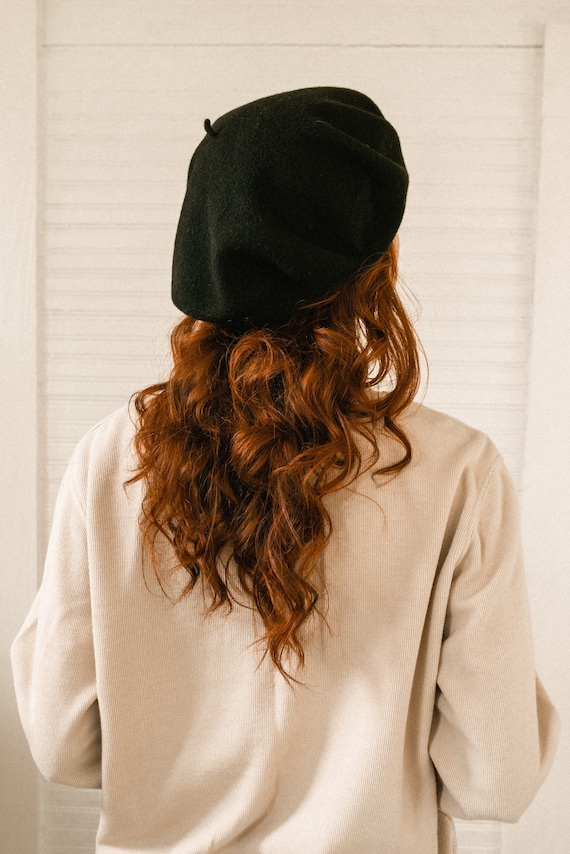 Vintage Classic Black Wool Beret, Warm, Cozy, Cute