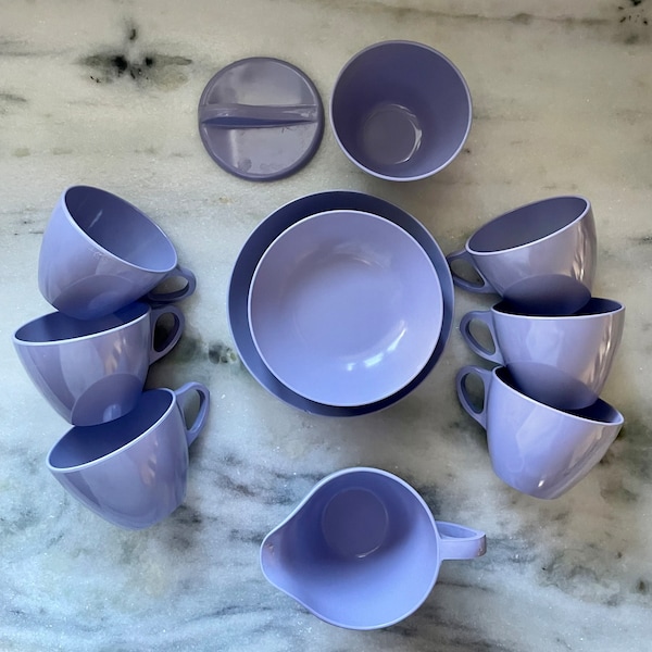 Set of 15 Vintage Royalon Inc 304 Purple Melamine Melmac Dishes / Retro Lilac Cups & Bowls / Sugar and Creamer Dish / Made in USA