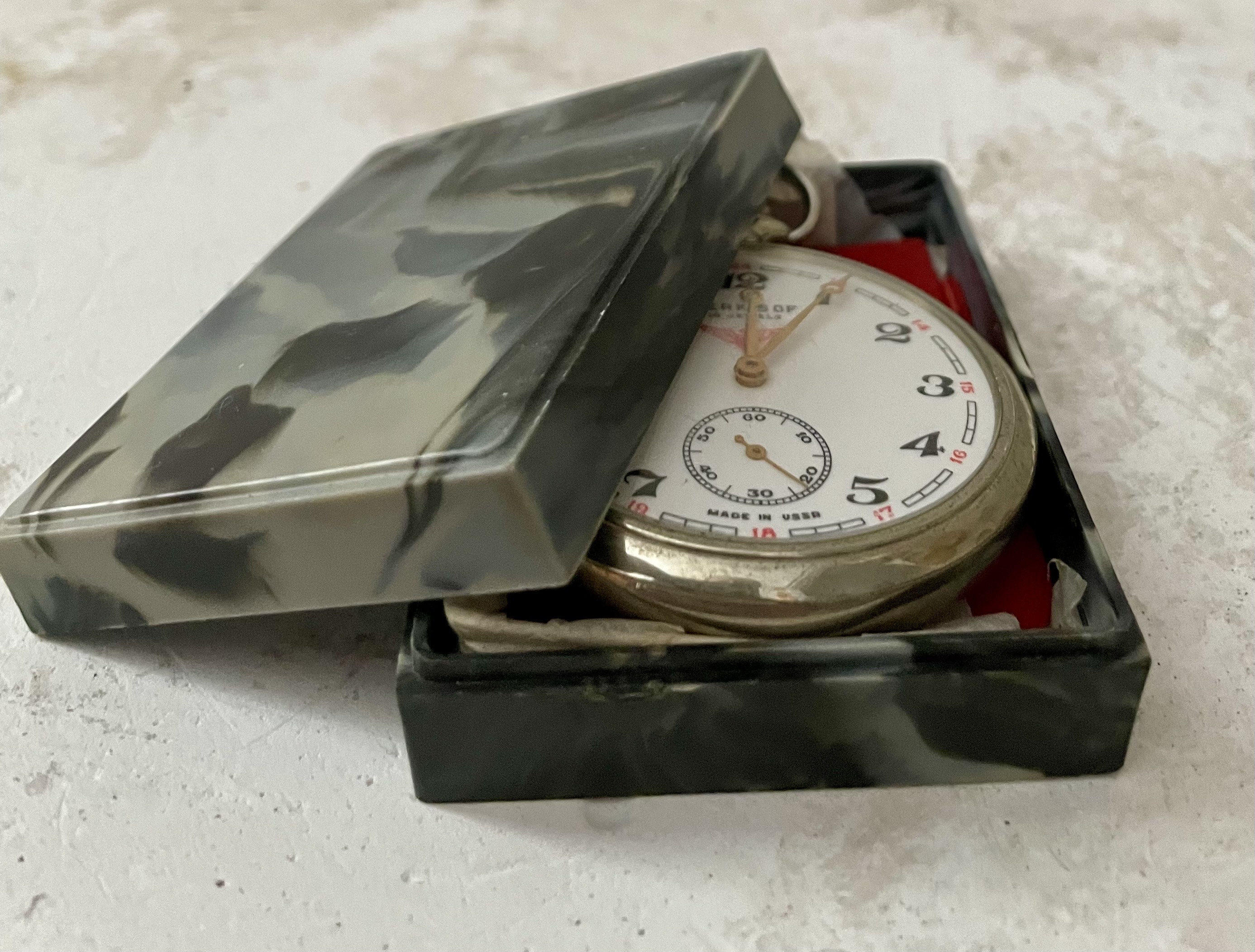 Vintage Serkisof By Molnija Railroad Train Case Pocket Watch USSR