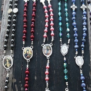 Seven Sorrows of Mary Rosary (6 mm Beads, Prayers Included)