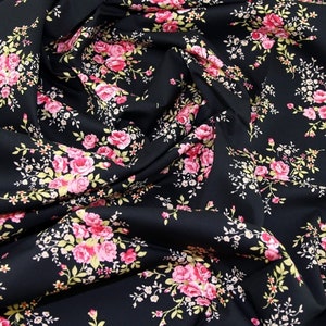 100% Cotton Poplin Fabric Rose & Hubble Roses on Black Background 112cm wide Dressmaking, Sewing, Quilting, Crafts CP0287 BLACK