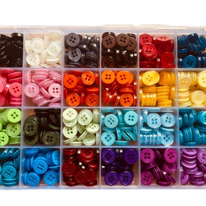 4-Loch-Harzknopf-Set Kurzwaren zum Basteln, Nähen, Ersatz, Stricken Kinder-Cardigans, Kunsthandwerk (11,5 mm / 18L, 600 Stück)