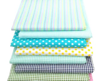 CraftsFabrics 8 Designs 40cm x 50cm Assorted Square Fabric Bundles Patchwork Precut Fabric Scraps for DIY Quilting Applique Doll Dress