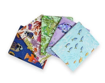 The Crafty Lass Sea in Colour Cotton Organic Fat Quarters Tessuto di cotone organico al 100% Tessuto nautico Sea Life per bandierine quilting (2969-00)