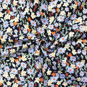 Little Johnny Black Daisy Floral Delight 100% Cotton Poplin 148cm Wide Digitally Printed Fabric for Crafting, Sewing, Patchwork, Dressmaking