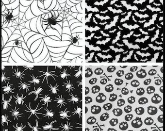 Rose & Hubble Schwarz Weiß Halloween Polycotton Stoff Vampir Fledermaus Spooky Spinne Schädel Stoff Bastelstoff Material 112 cm breit Nähgarn