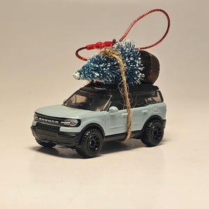 RARE 2022 Ford Bronco Sport 4 door carrying Christmas tree ornament gift for men boys husband boyfriend car stocking stuffer.