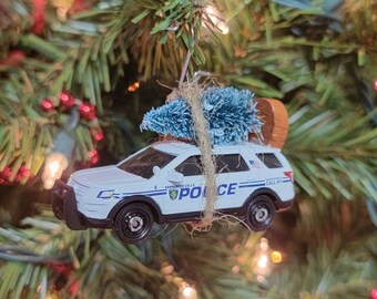 Police officer Ford Explorer Interceptor hot wheels men matchbox dad car accessories  boys  stocking stuffer gift back the blue