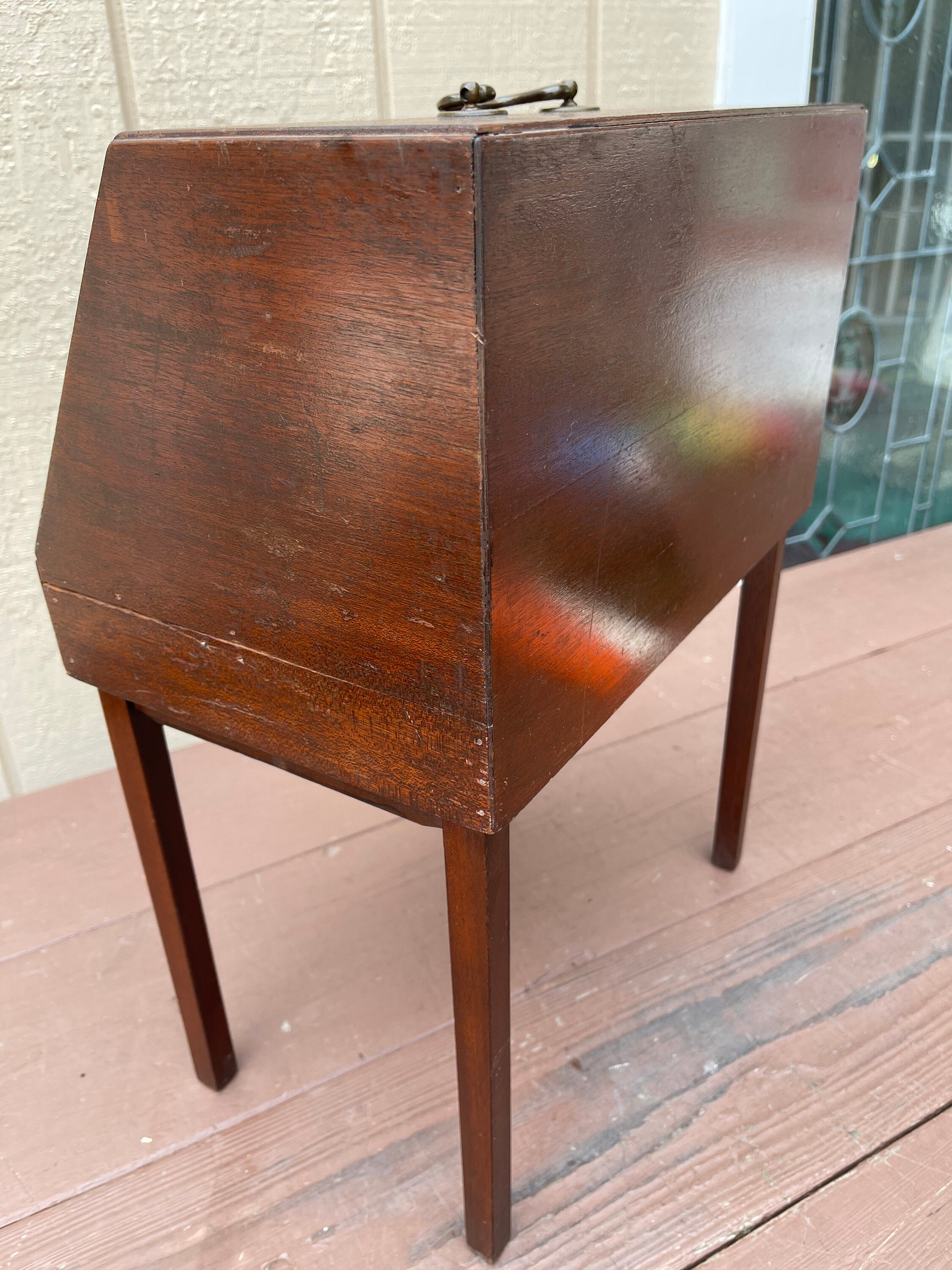 Antique Vintage Sewing box with foldable legs large pinking | Etsy