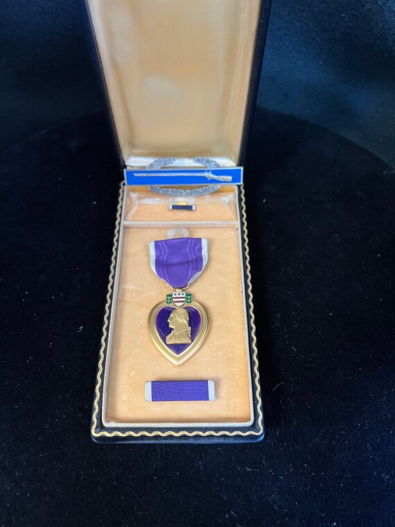 WW2 Purple Heart Medal Lapel Rosette French Made Orig 
