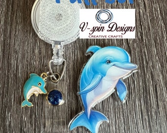 CraftyDream 6 Pcs Glow In The Dark Sea Animal Badge Reels - Retractable ID Holder For Nurse, Teacher, Office (24 Inch Retractable)