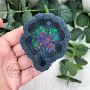 Holographic 3D shamrock keychain silicone mold, resin mold, st Patricks day silicone mold