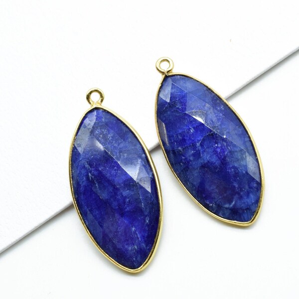 Blue Sapphire 15x30mm Marquise shape single bail connector,Sapphire Brass Gold Plated bezel,Sapphire Connectors,Sapphire gold Bezel Pendants