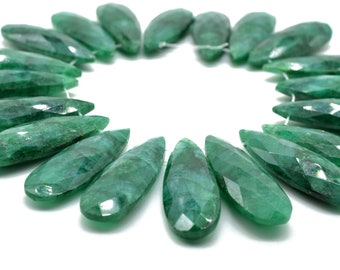 Emerald Long drop 10x30mm Briolettes,Emerald T drilled Briolette,Emerald Tear Drop Briolettes,jewelry supplies,Top Quality Briolette,Jewelry