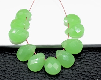 Chyrsoprase Teardrop 7x10mm Briolettes,Green chalcedony Side drilled Briolette,drop Briolette,Jewelry making beads, Teardop briolettes