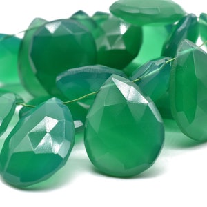 Green Onyx AAA Gem Quality Calibrated Net Faceted Side Drilled Pear Briolette Beads 15x 20mm- Really Lovely Green Onyx Color,Onyx Pair,Onyx