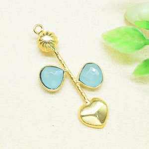 Ciondolo di calcedonio acqua/componente di pietre preziose/calcedonio acqua taglio sfaccettato pesca/fascino a singola cauzione/ciondolo collana/fascino a forma di cuore/piatto d&#39;oro