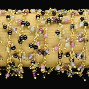 Multi Turmalin 2 mm runde Form Cluster Rosenkranz Kette, handgefertigter Cluster Rosenkranz, 2 mm vergoldete Rosenkranzkette, Messing vergoldete Cluster Kette