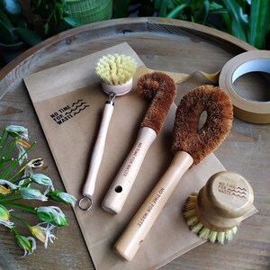 Zero Waste Kitchen Brush Kit x 4 | Coconut Brushes, Sisal Scrubbing, Hand Scourer, Eco Kitchen Cleaning Gift, Birthday Gift