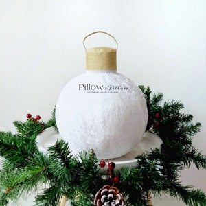 Christmas cushion for your home, Christmas gift, Christmas present,  Decorative Christmas cushion, Christmas tree baubles, Christmas decor