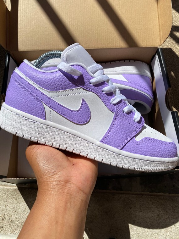 jordan 1 lilac