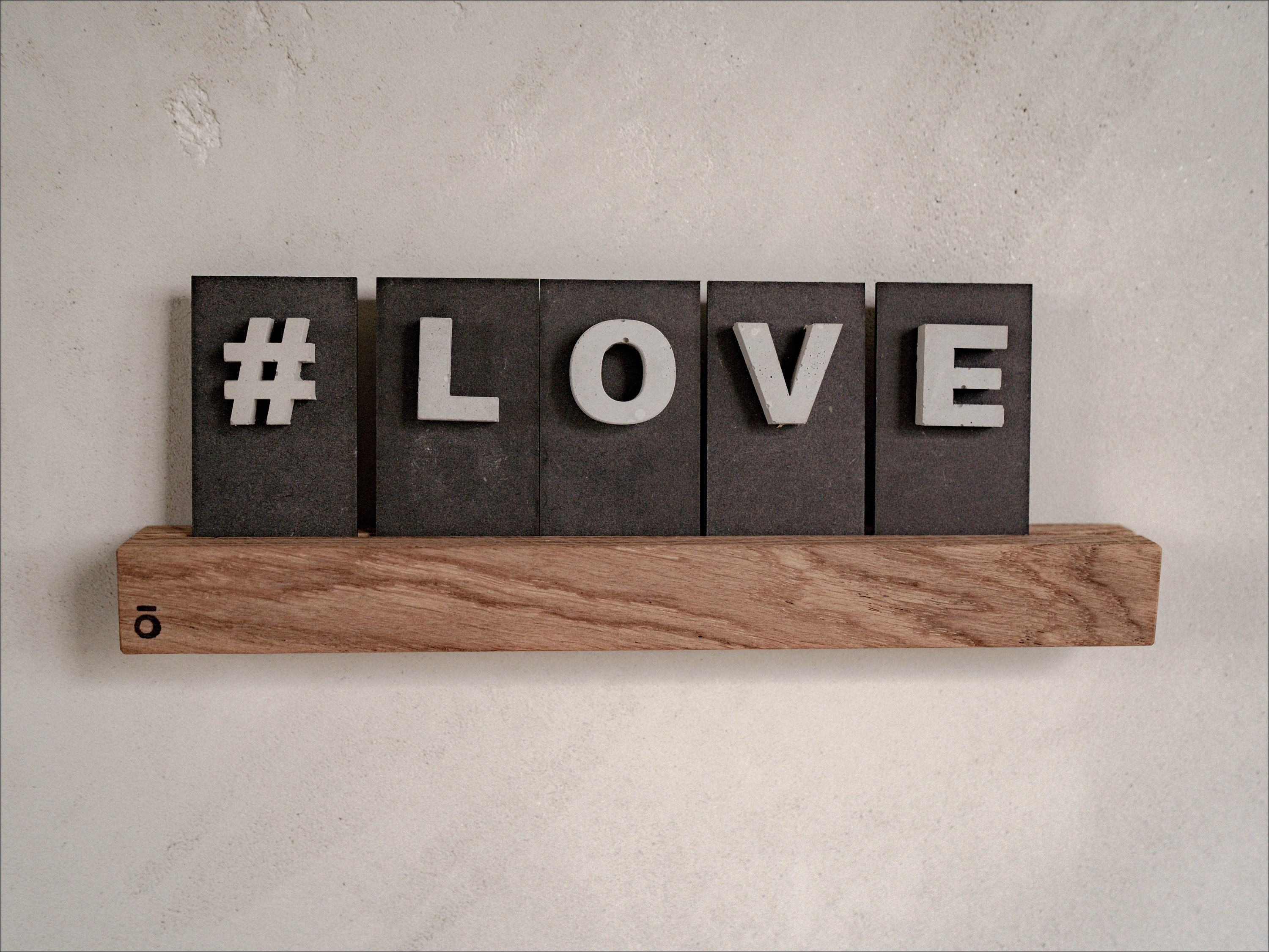 LETTER BENCH | Hochzeitsgeschenk Schild Mit Initialen Und Datum ...