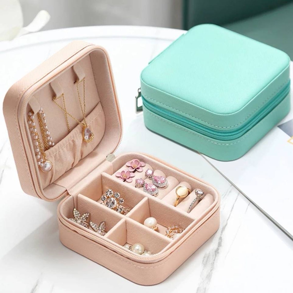 Personalised Jewellery Box Gift with Unique Charms | Etsy