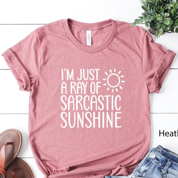 I'm A Ray Of Sarcastic Sunshine T-shirt, Sunshine T-Shirt, Funny Saying Shirt, Retro Sunshine, Gift for Bestfriend, Sarcastic Saying T-Shirt