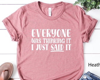 Camiseta com slogan sarcástico, camiseta gráfica engraçada