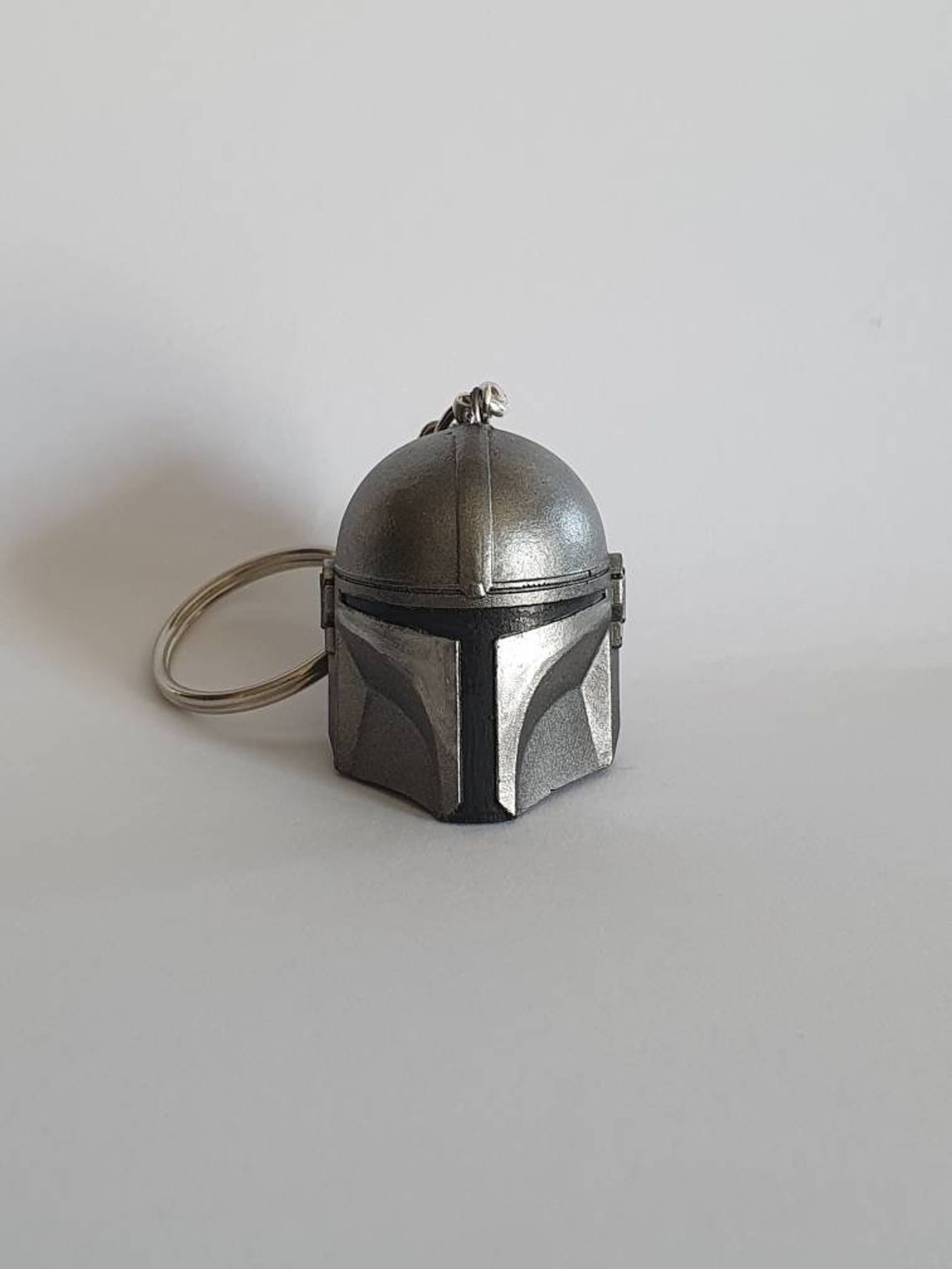 The Mandolorian helmet Keyring/Keychain. Star Wars inspired Etsy