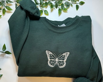 Butterfly Sweatshirt, Embroidered Butterfly Crewneck, Butterfly Minimalist Sweatshirt, Butterfly Pullover, Personalized Butterfly Sweater