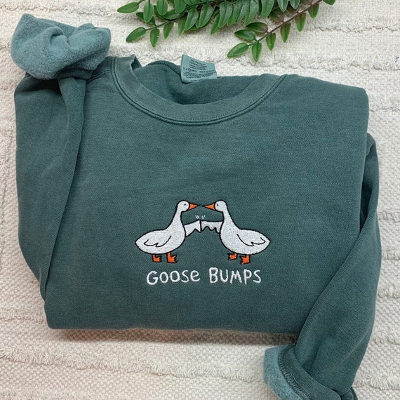 Comfort Colors Goose Bump Sweatshirt, Embroidered Goose Sweatshirt Crewneck Funny Goose Crewneck, Goose Bump Pullover, Unisex Sweatshirt