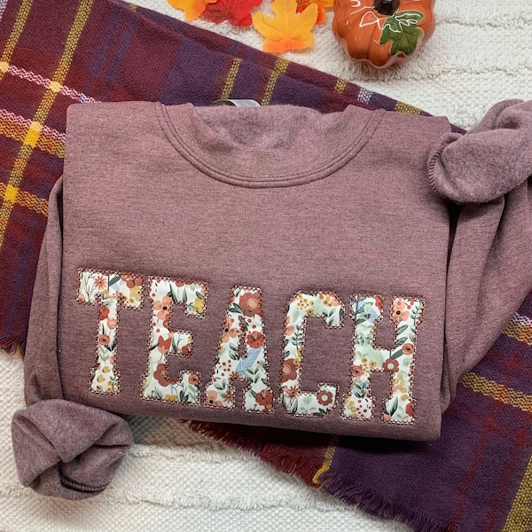 Teach Them Ribbed Graphic Crewneck main image 1