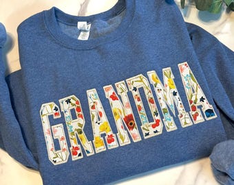 Embroidered Grandma Sweatshirt, Custom Embroidered Sweatshirt, Floral Sweatshirt, Personalized Gigi Sweatshirt, Gift for Grandma
