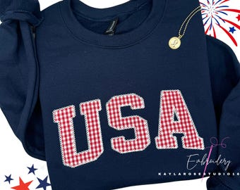 Embroidered USA Gingham Appliqué Sweatshirt, Personalized USA Crewneck, Cute 4th of July Sweatshirt