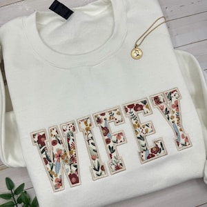 Embroidered Wifey Sweatshirt, Personalized Wifey Sweatshirt, Bridal Shower Gift, Gift for the Bride, Newlywed Honeymoon Present, Wifey Gift