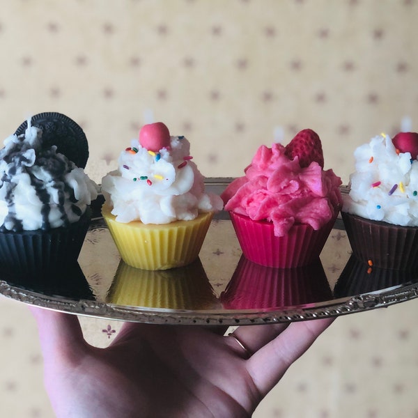 Mini-bougies cupcake | Bougie au chocolat | Bougie vanille | Cadeaux desserts | Fondants de cire | Cadeaux pour fête | Cadeaux d'anniversaire