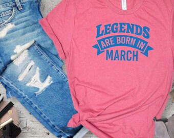 Legends Are Born In March SVG-bestand: T-shirtontwerp (ALLEEN digitaal bestand)