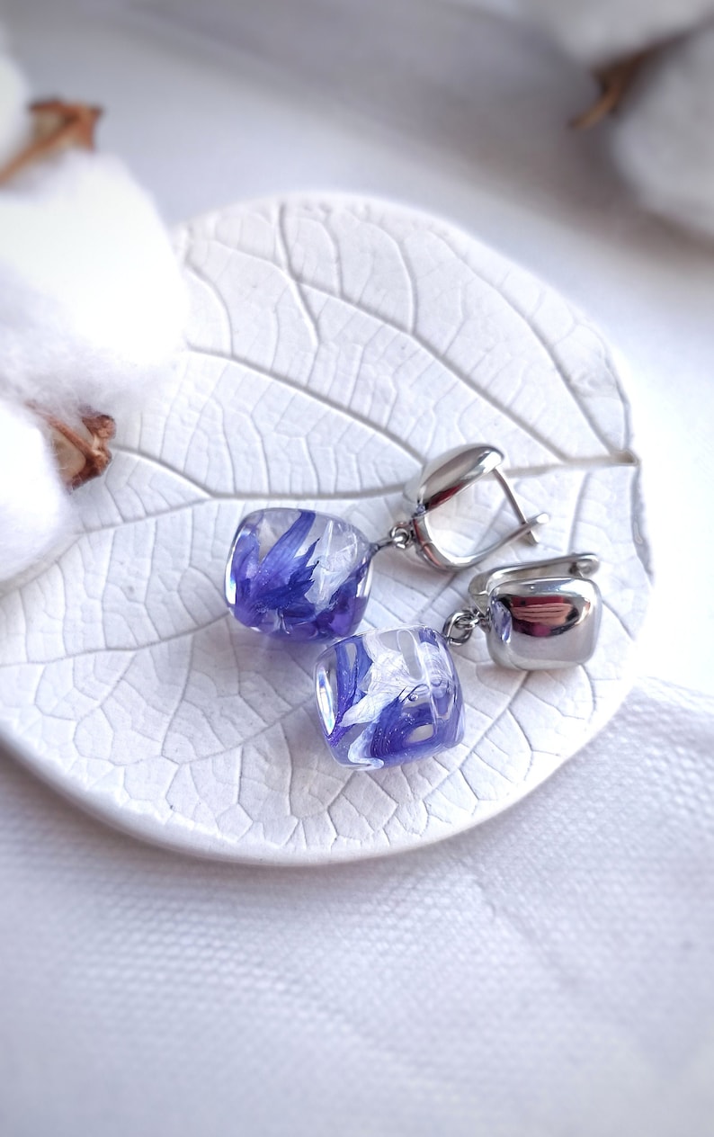 Resin floral jewelry Real flower petal earrings Cornflower in resin cube earrings
