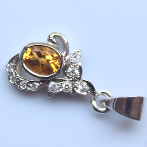 Top Quality Genuine Citrine Gemstone Pendant/Designer Flower Silver Pendant/Oval Bezel Bohemian Pendant/Everyday Pendant/Birthstone Jewelry