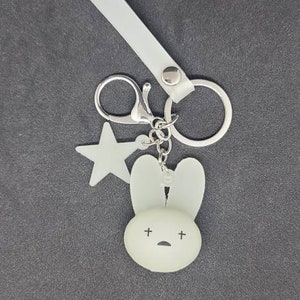 Bunny glow in the dark Keychain with star