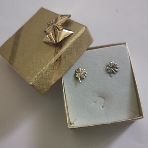Solid silver earrings - clover -