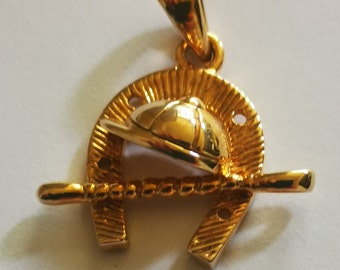 Gold plated pendant - horse set -