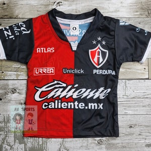 Atlas jersey 9-12 months only , Camiseta de fútbol, Playera de Niño con shorts incluidos, uniforme del Atlas talla 9-12 meses solamente.