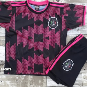 Mexico Kids Jersey, Soccer Jersey, Liga MX, Playera de Niño, Mexico Jersey| color black in pink|.