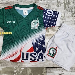 Mexico/USA Kids Jersey, Soccer Jersey, Liga MX, Playera de Niño, Mexico/USA Jersey/ color Verde en Azul, incluye camiseta y shorts