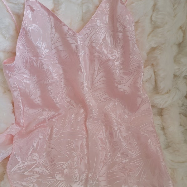 Very Rare Vintage Jayre California Pink Brocade Satin Mismatched Cami and Flutter Tap Pant Set