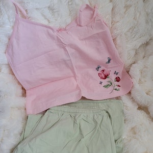 Very Rare Vintage 1990s Studio by Valerie Steven&#39;s Mismatched Butterfly and Floral Design Tank and Cropped Pant Pajama Set