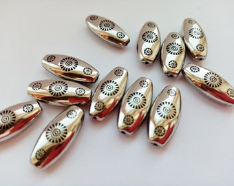 10 perles ovales en acrylique plaqué argent 20 mm 3/4 po, perles légères en argent à motifs pour la fabrication de bijoux et l'artisanat